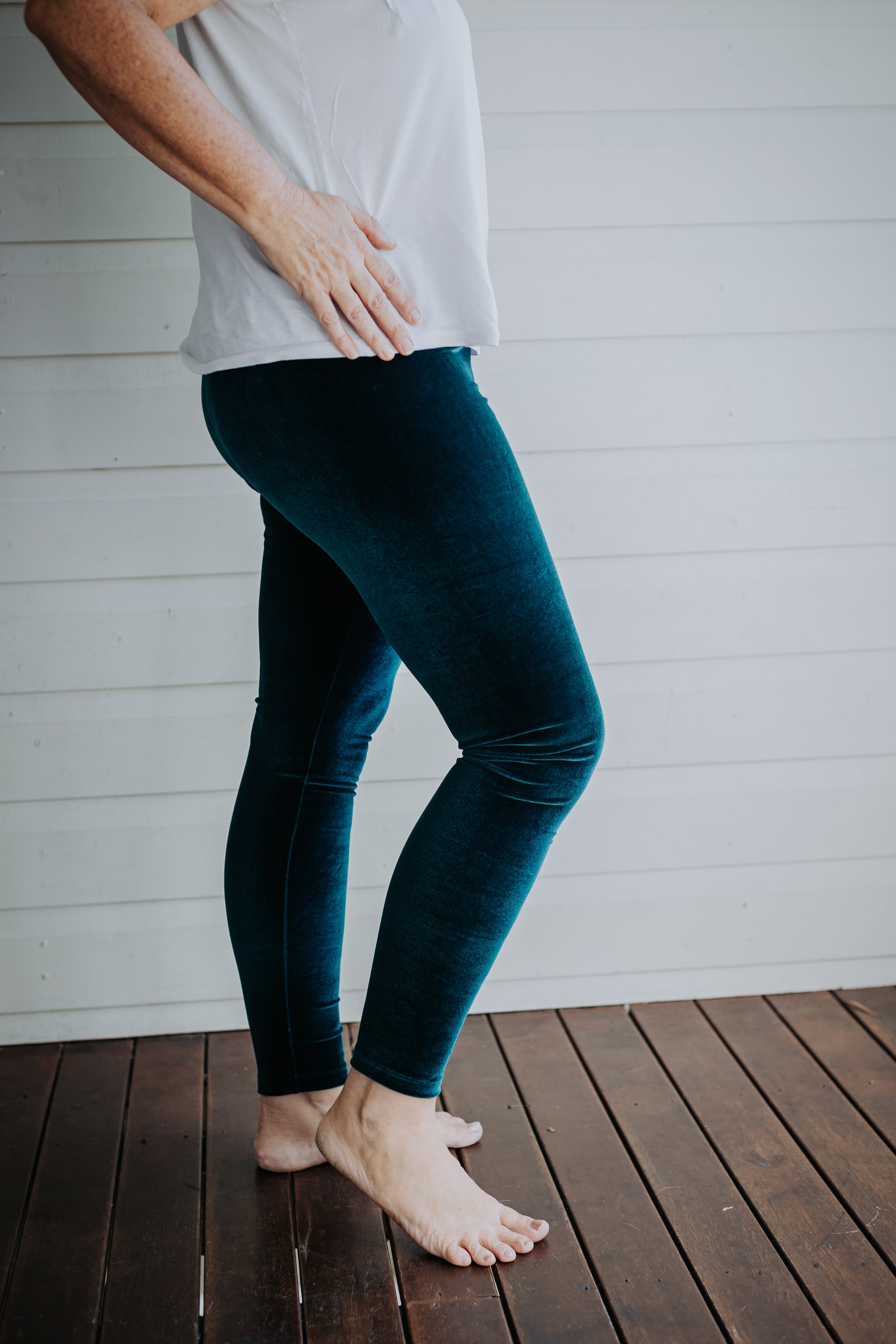 Spanx Velvet Leggings in Green